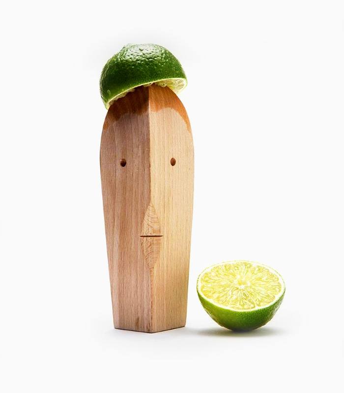 decoration-wooden-presen-1 image
