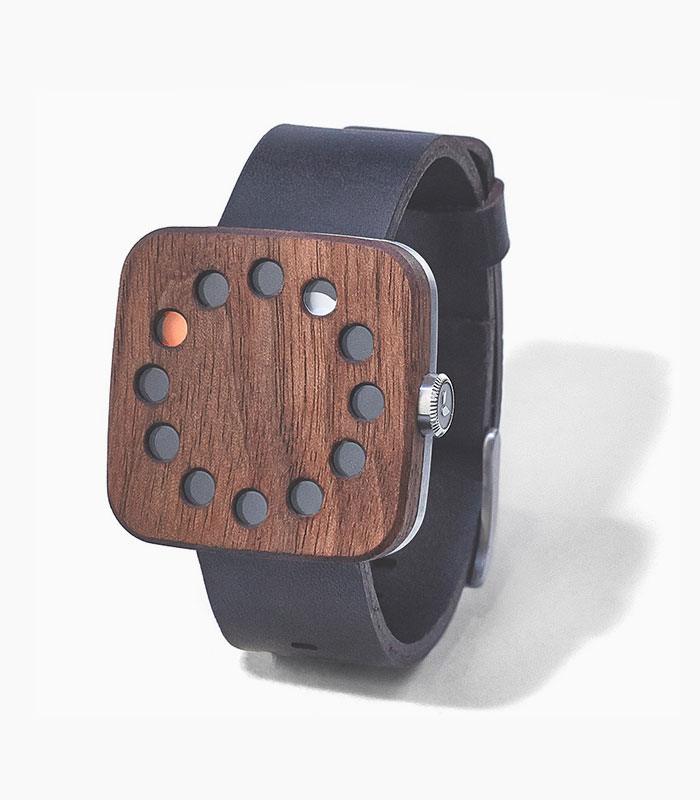 smart-watches-wood-edition-2 image
